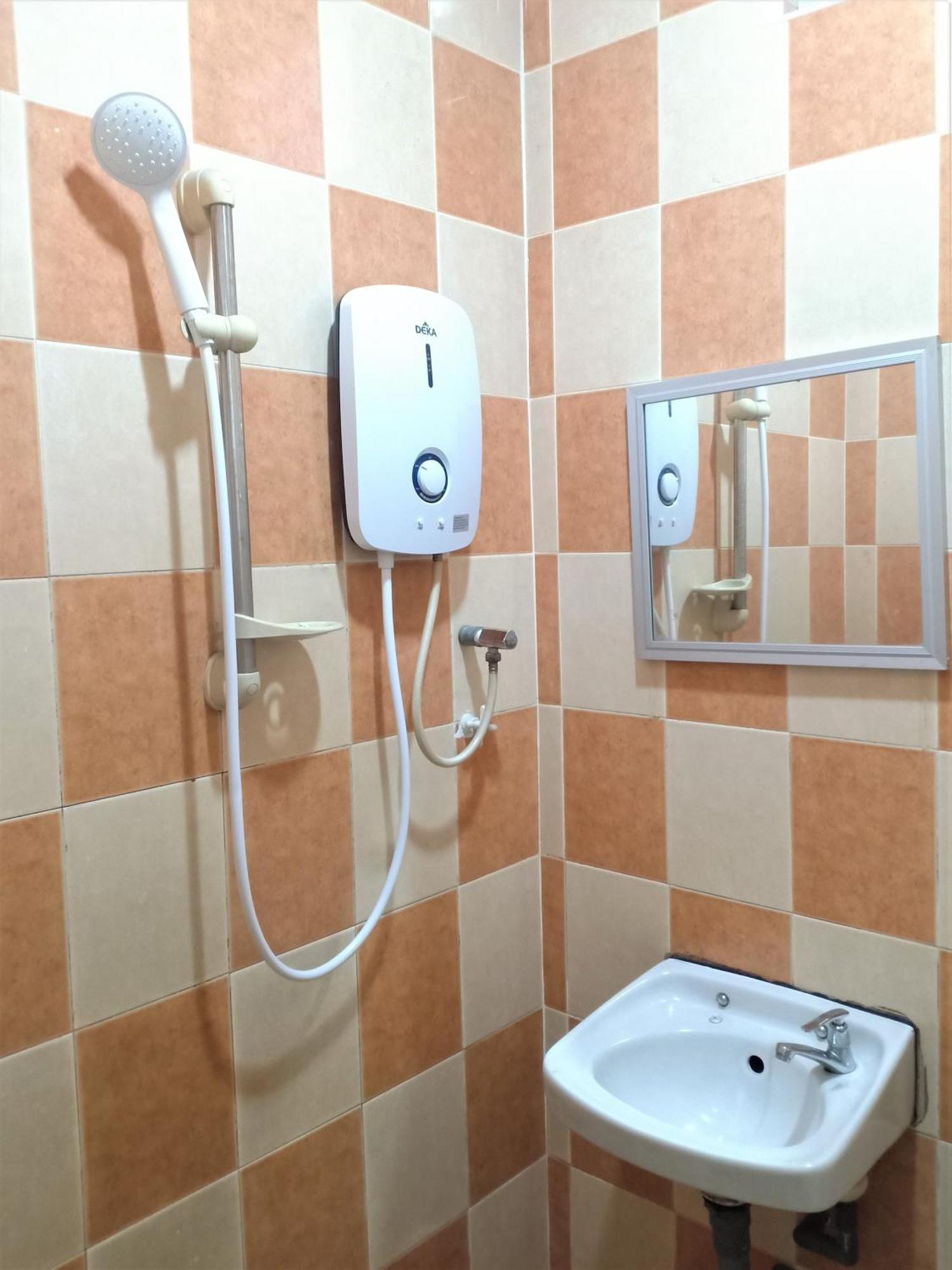Hotel Smz Sungai Siput Kampong Rimba Panjang Quarto foto
